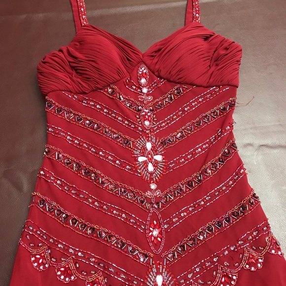 ANNABELLE DRESS - Picture 1 of 4